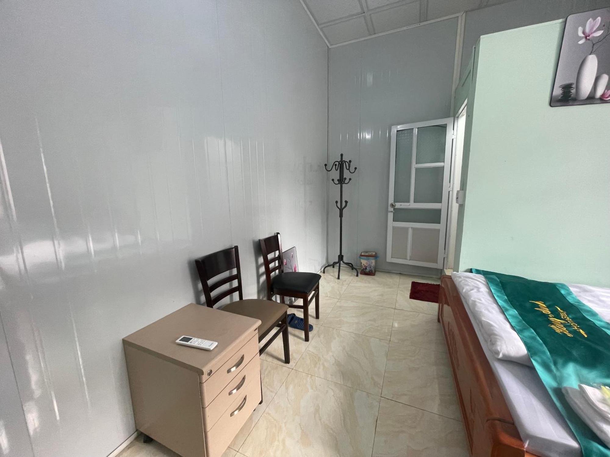 Homestay Hong Anh Dong Van  Exterior photo